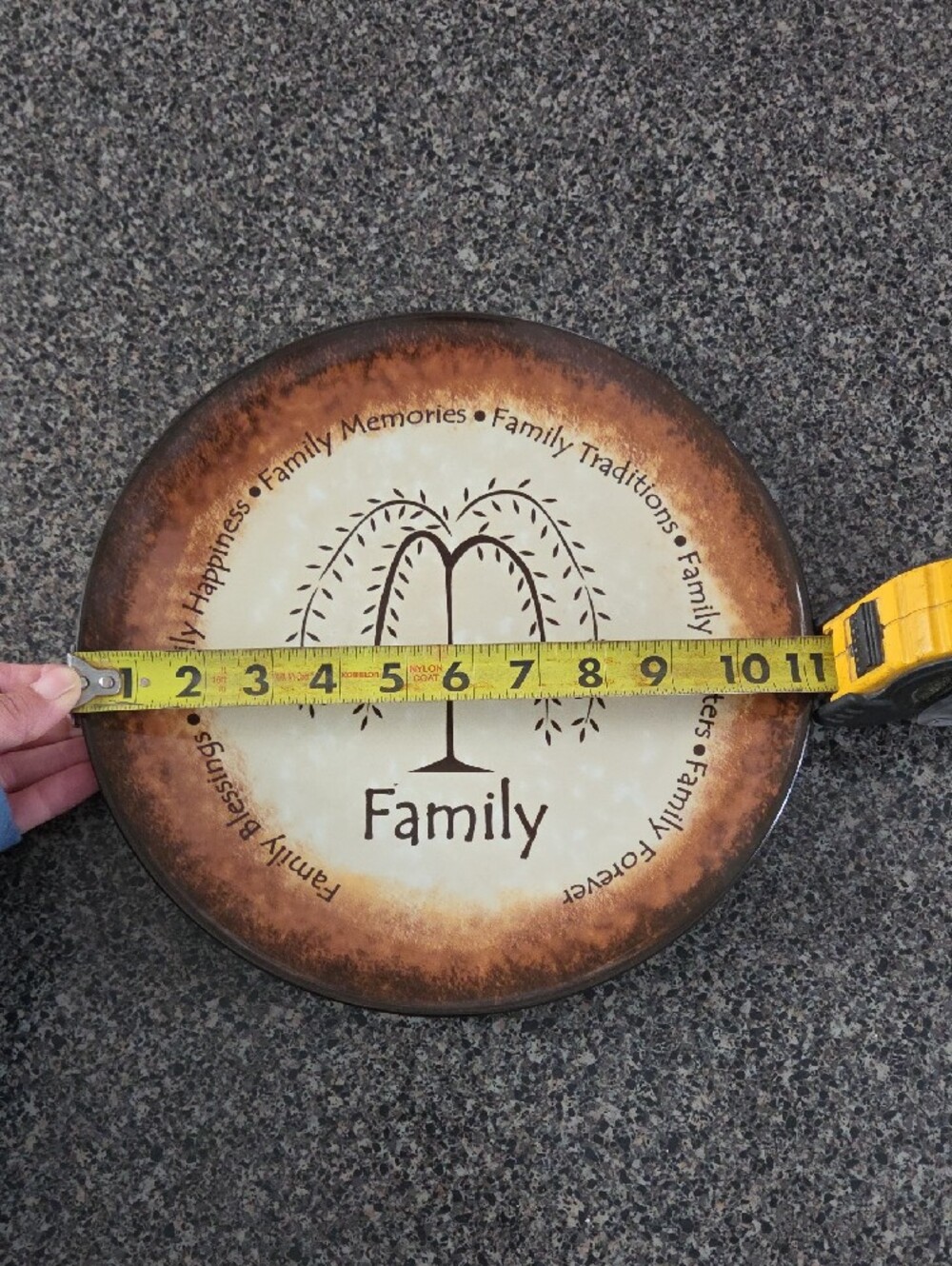 Set of 4 Rustic Family Decorative Plates - Neutral Brown & Cream - Picture 4 of 12